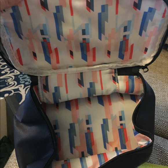 Yumi Kim Makeup Train Case - Picture 7 of 8